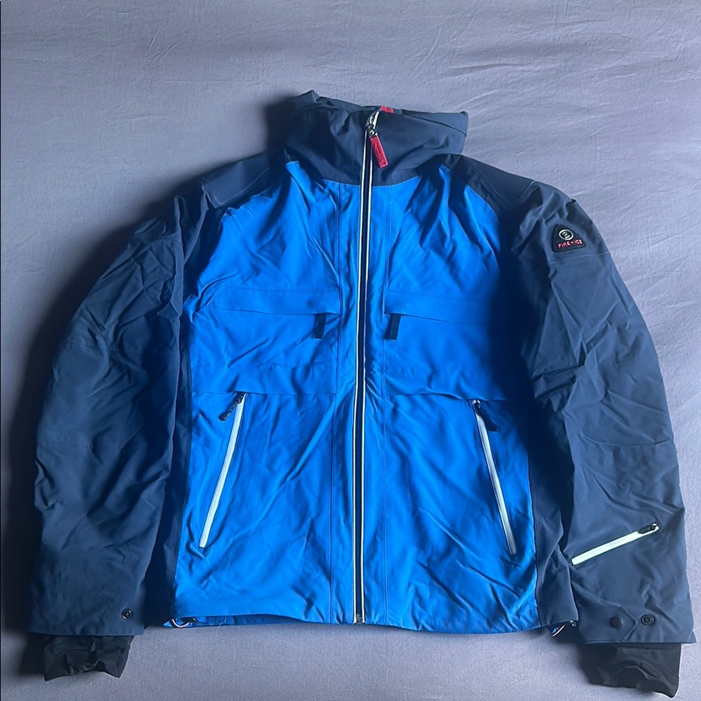 Bogner Blue Performance Ski Jacket with High Collar and Full-Length Zipper